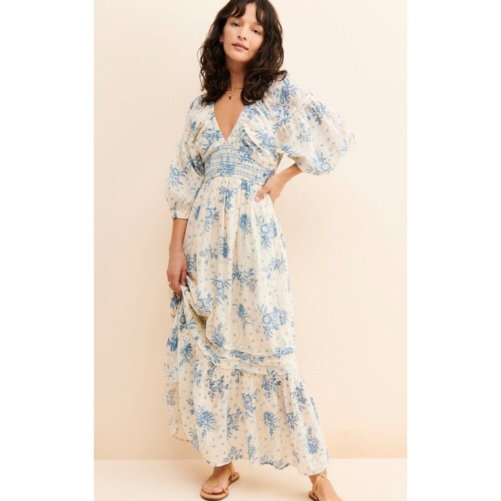 Free People Golden Hour Maxi Dress Cream Blue Floral XS Smocked Pockets Hemmed